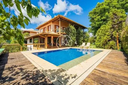 Casa com 4 Quartos à venda, 503m² no Pedro do Rio, Petrópolis
