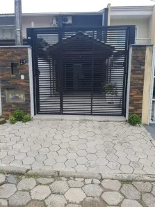 Sobrado com 2 Quartos à venda, 70m² no Parque Guarani, Joinville