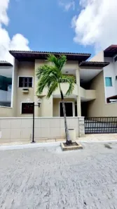 Casa com 5 Quartos à venda, 190m² no Sapiranga-Coité, Fortaleza