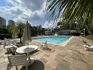Casa de Condomínio com 4 Quartos para alugar, 380m² no Jardim Morumbi, São Paulo
