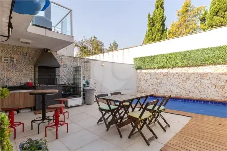 Casa com 3 Quartos à venda, 207m² no Santo Amaro, São Paulo