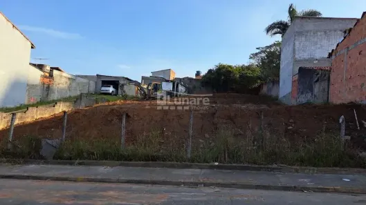 Lote/Terreno à venda, 200m² no Conjunto Residencial Álvaro Bovolenta, Mogi das Cruzes
