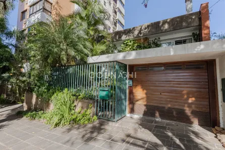 Casa com 4 Quartos à venda, 220m² no Petrópolis, Porto Alegre