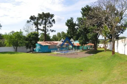 Fazenda/Sítio com 4 Quartos à venda, 400m² no Recanto dos Pinheiros, Cambé