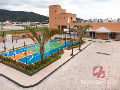 Apartamento com 2 Quartos para alugar, 70m² no Morretes, Itapema