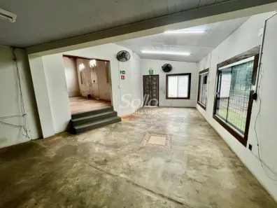Sala Comercial para alugar, 400m² no Cidade Jardim, Uberlândia