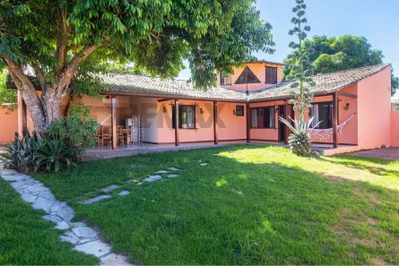 Casa com 2 Quartos à venda, 330m² no Praia Rasa, Armação dos Búzios