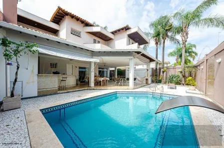 Casa com 4 Quartos à venda, 300m² no Jardim Tropical, Marília