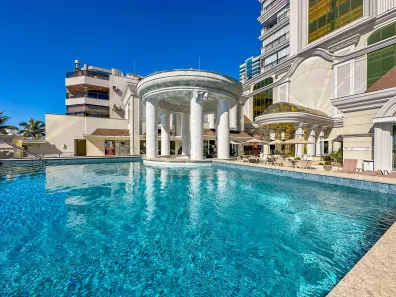 Apartamento com 4 Quartos à venda, 217m² no Meia Praia, Itapema