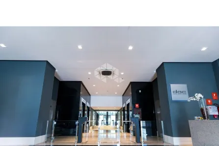 Sala Comercial à venda, 39m² no Floresta, Porto Alegre