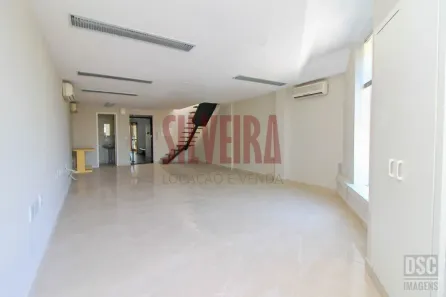 Sala Comercial para alugar, 130m² no Independência, Porto Alegre