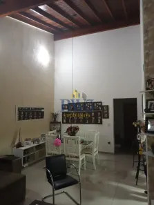 Sobrado com 5 Quartos à venda, 292m² no Parque Jambeiro, Campinas