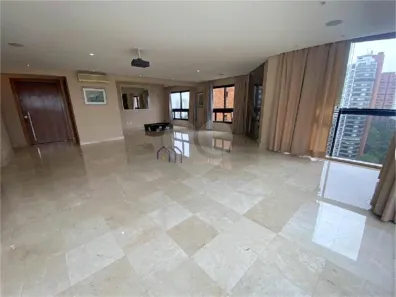 Apartamento com 3 Quartos à venda, 242m² no Vila Suzana, São Paulo