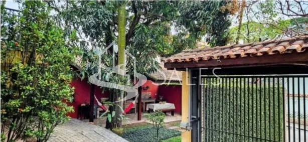 Sobrado com 4 Quartos à venda, 253m² no Vila Irmãos Arnoni, São Paulo