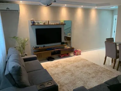 Sobrado com 3 Quartos à venda, 180m² no Vila Nivi, São Paulo