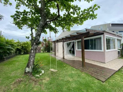 Casa com 3 Quartos para alugar, 119m² no , Pontal do Paraná