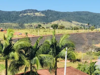Lote/Terreno à venda, 660m² no Jardim Centenário, Atibaia