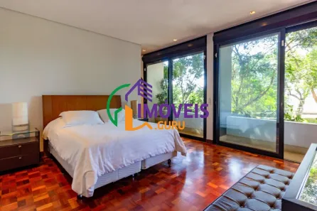 Casa com 3 Quartos à venda, 300m² no Pacaembu, São Paulo