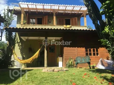 Casa com 2 Quartos à venda, 85m² no Rio Tavares, Florianópolis