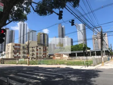 Lote/Terreno para alugar, 2600m² no Madalena, Recife