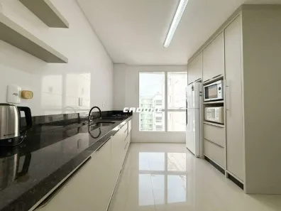 Apartamento com 3 Quartos para alugar, 129m² no Meia Praia, Itapema