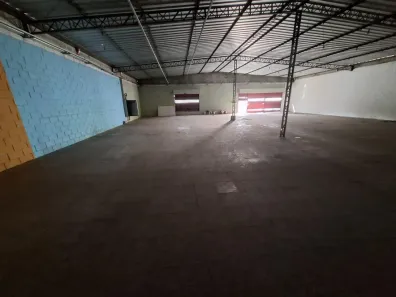 Galpão/Depósito/Armazém para alugar, 589m² no Vila Romana, São Paulo
