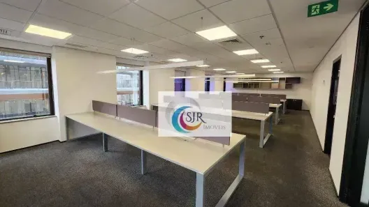 Sala Comercial para alugar, 319m² no Vila Nova Conceição, São Paulo
