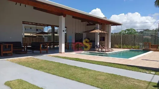Casa com 4 Quartos à venda, 300m² no Olivença, Ilhéus