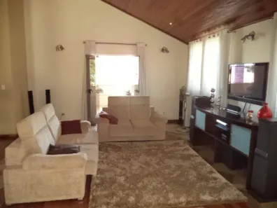 Casa com 5 Quartos à venda, 250m² no Trevo, Belo Horizonte