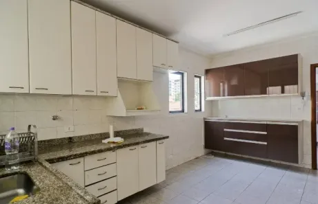 Sobrado com 4 Quartos para venda ou aluguel, 220m² no Parque Maria Domitila, São Paulo