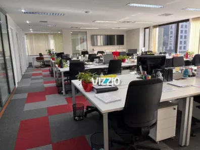 Sala Comercial para alugar, 250m² no Vila Olímpia, São Paulo