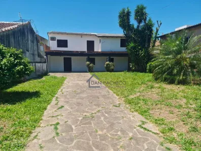 Casa com 3 Quartos para alugar, 550m² no Centro, Viamão