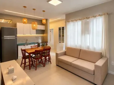 Apartamento com 3 Quartos para alugar, 66m² no Centro, Florianópolis