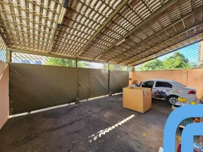 Casa com 3 Quartos à venda, 481m² no Jardim América, Goiânia