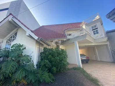 Casa com 4 Quartos à venda, 300m² no Centro, Canoas