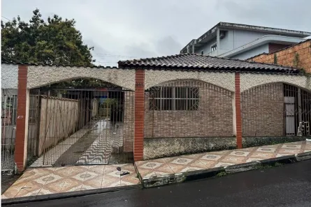 Casa com 5 Quartos à venda, 176m² no Vila Sao Francisco, Registro
