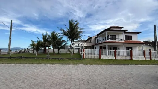 Sobrado com 4 Quartos à venda, 149m² no Paese, Itapoá
