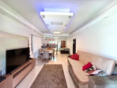 Casa com 2 Quartos à venda, 380m² no Peró, Cabo Frio