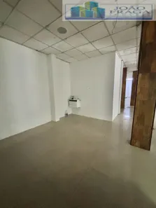Ponto Comercial para alugar, 154m² no Bangu, Rio de Janeiro