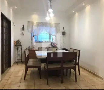 Casa com 3 Quartos à venda, 223m² no Parque Cidade Jardim, Jundiaí