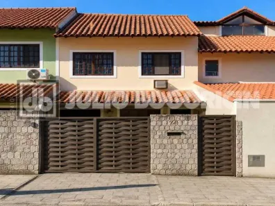 Casa de Condomínio com 4 Quartos à venda, 92m² no Pechincha, Rio de Janeiro