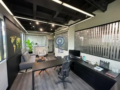 Sala Comercial para alugar, 244m² no Saco Grande, Florianópolis