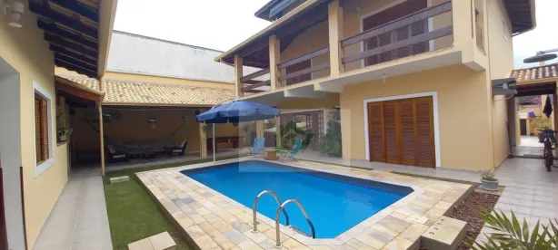 Casa com 6 Quartos à venda, 277m² no Sumaré, Caraguatatuba