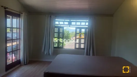 Casa com 5 Quartos à venda, 530m² no Lagoa da Conceição, Florianópolis