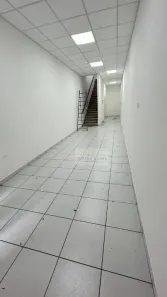 Ponto Comercial para alugar, 200m² no Jardim Imperial, São José dos Campos