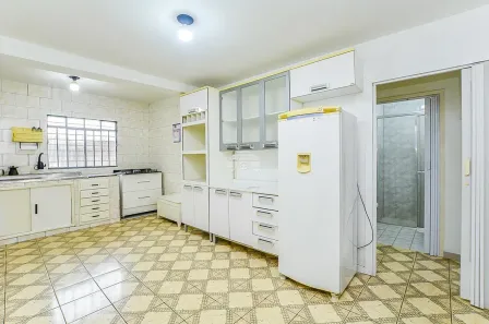 Casa com 3 Quartos à venda, 132m² no Lindóia, Curitiba