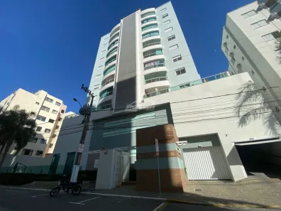 Apartamento com 2 Quartos para alugar, 99m² no Victor Konder, Blumenau