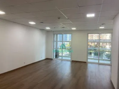 Sala Comercial para alugar, 67m² no Vila Cordeiro, São Paulo