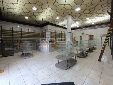 Ponto Comercial para alugar, 185m² no Vila Tibério, Ribeirão Preto