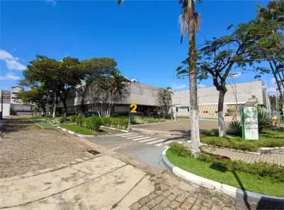 Prédio Comercial para alugar, 8622m² no Jurubatuba, São Paulo
